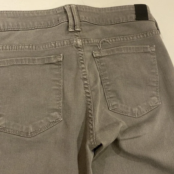 VINCE GRAY JEAN WITH  PLASTIC COATING STRIPS INSIDE SEAM & ' OUTSIDE - Picture 15 of 16